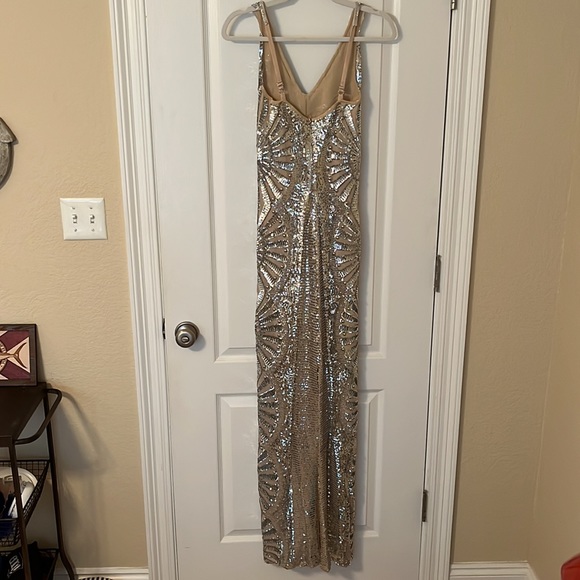 Bellabarnett sequin gown - Picture 9 of 11